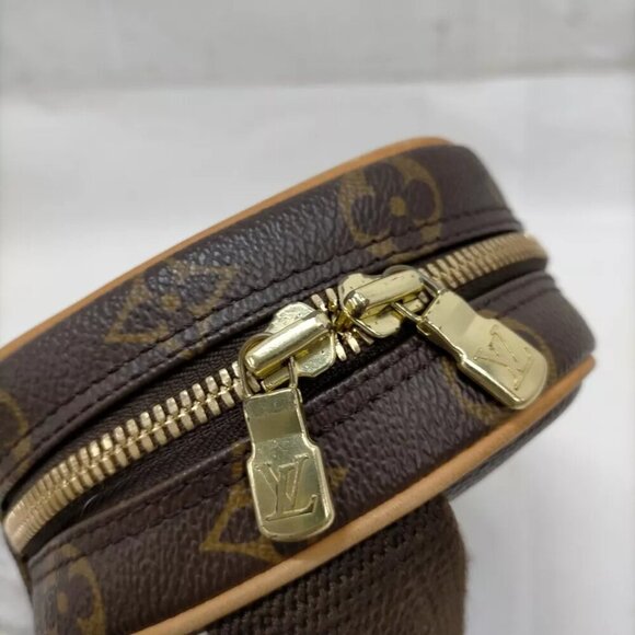 Louis Vuitton LV Shoulder Bag Pochette Banane Brown Monogram 674-021925 - Picture 10 of 16